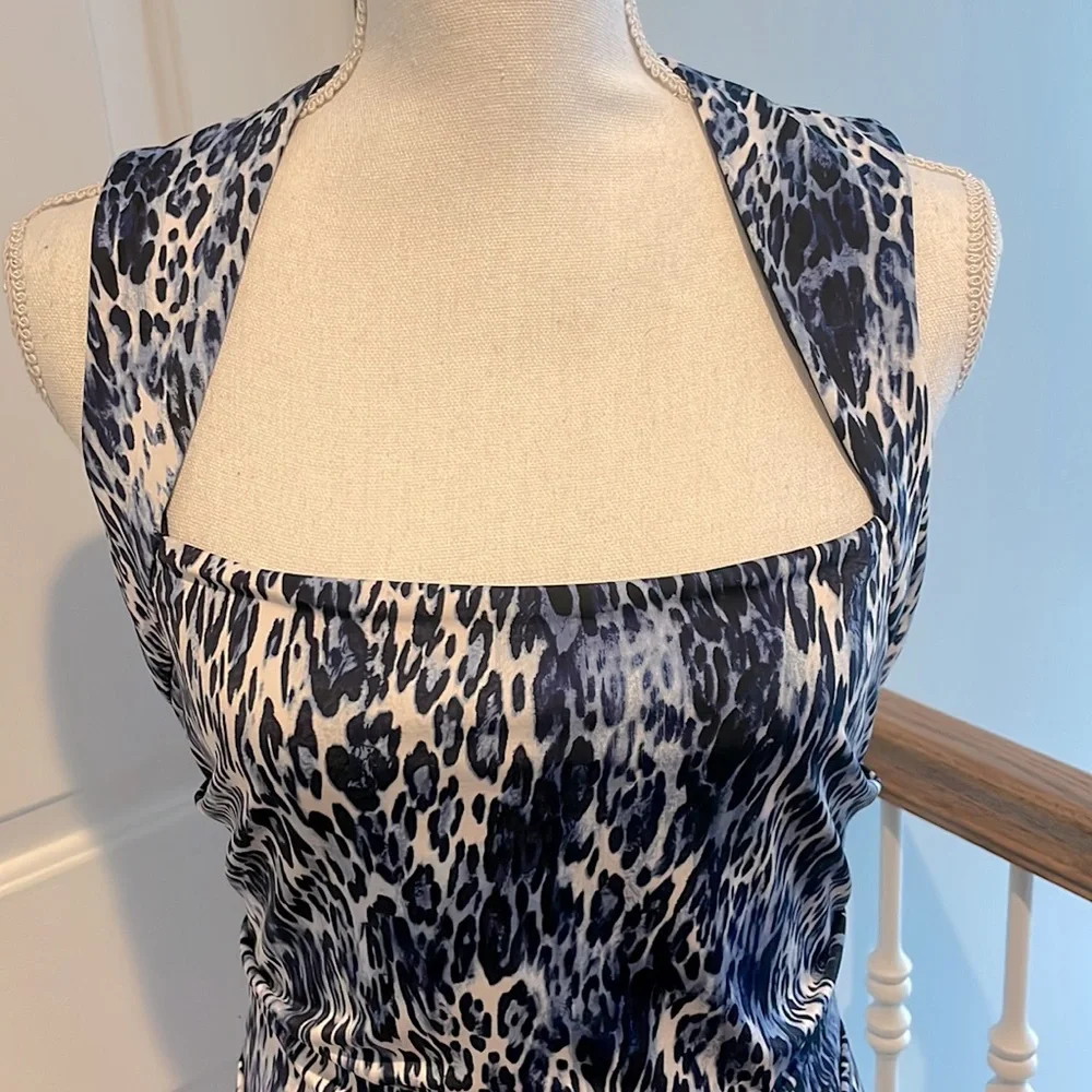Caché Vintage Blue & White Animal Print Top w/ Cut-Out in Back - Picture 2 of 8